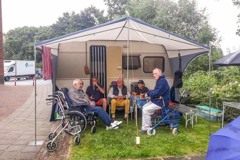 Camping ZINNzicht: kamperen in de achtertuin van ZINN locatie De Dilgt