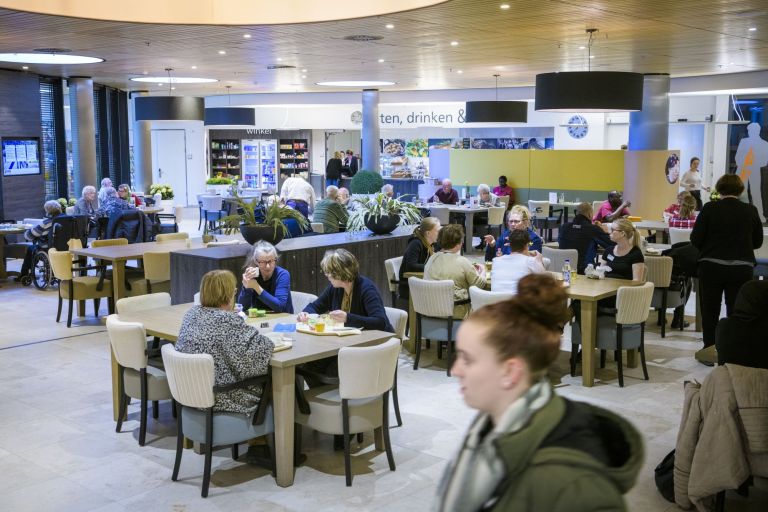 Leerlingen Noorderpoort op bezoek in De Es